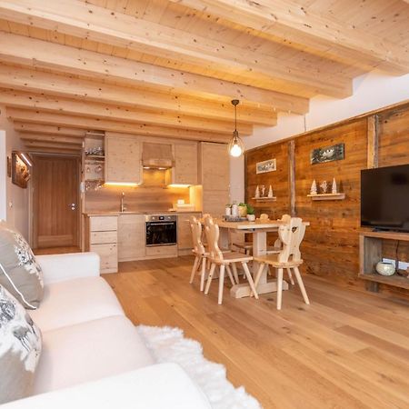 Chalet Laura 阿莱盖 外观 照片