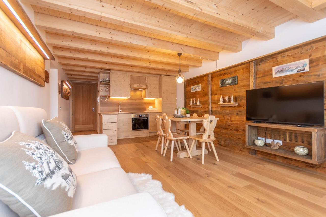 Chalet Laura 阿莱盖 外观 照片
